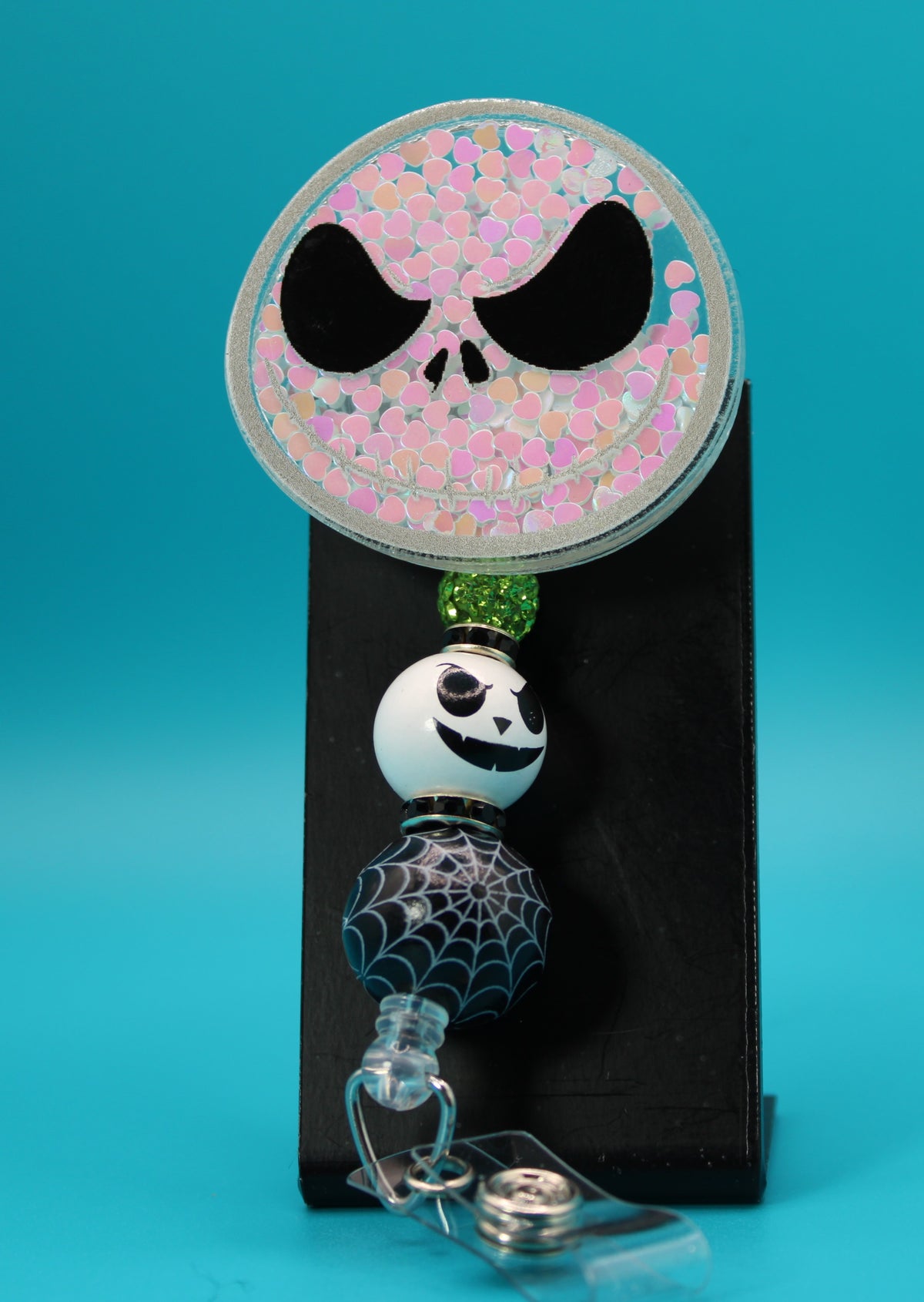 Shaker Skeleton Badge Reel