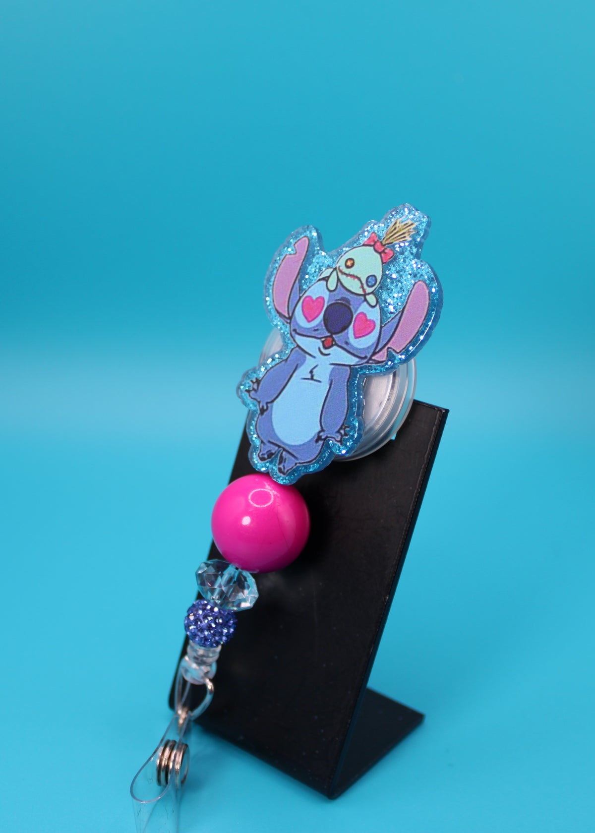 Blue Alien Best Buds Acrylic Badge Reels