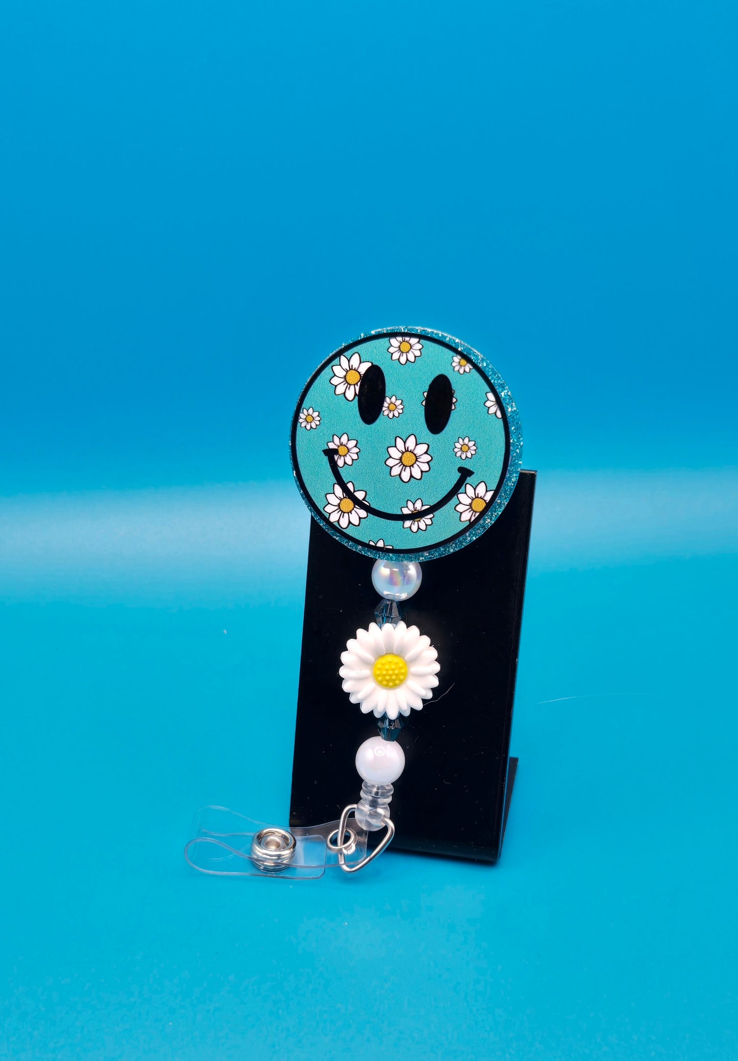 Smiley Daisy Acrylic Badge Reel