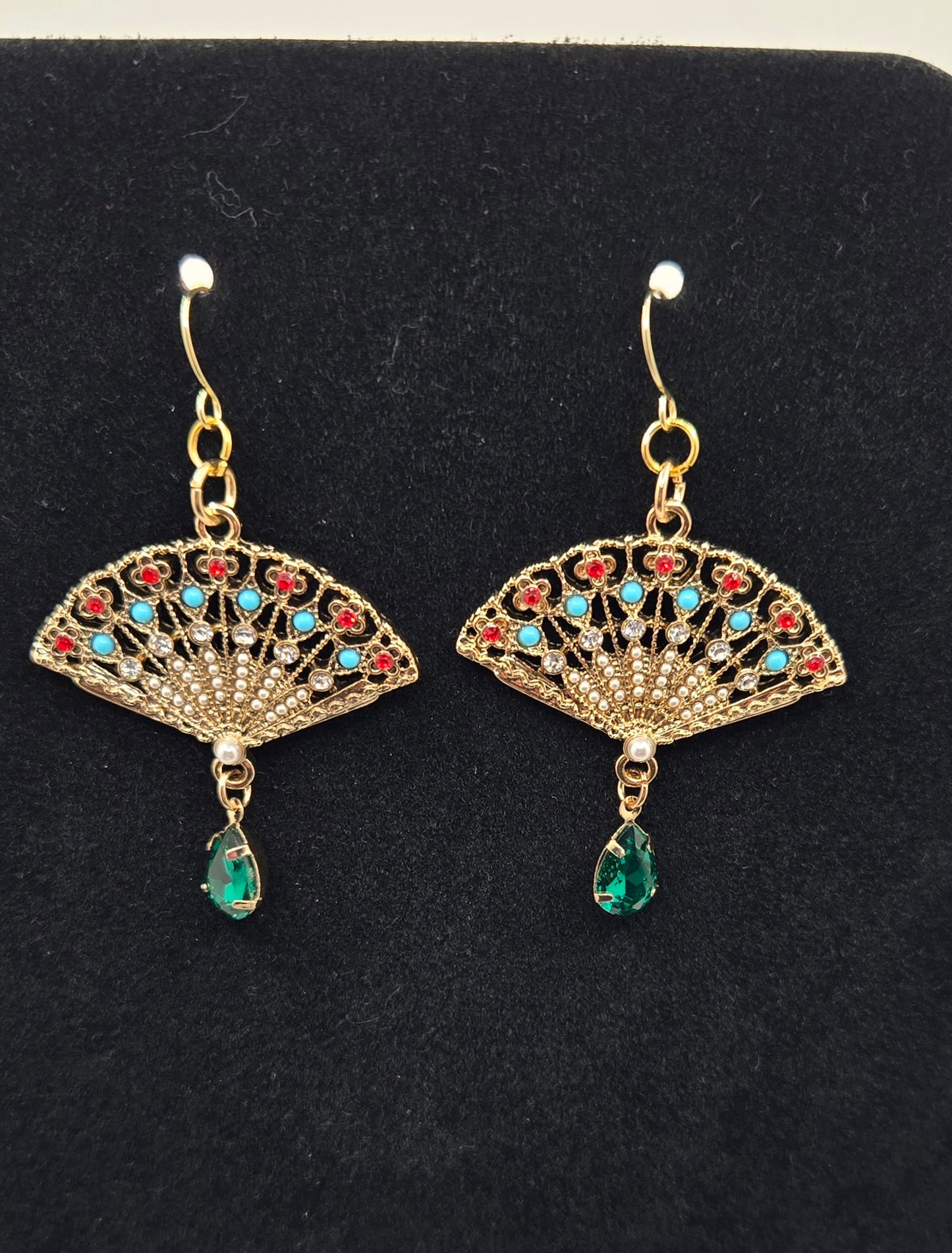 Beautiful Fan Earrings