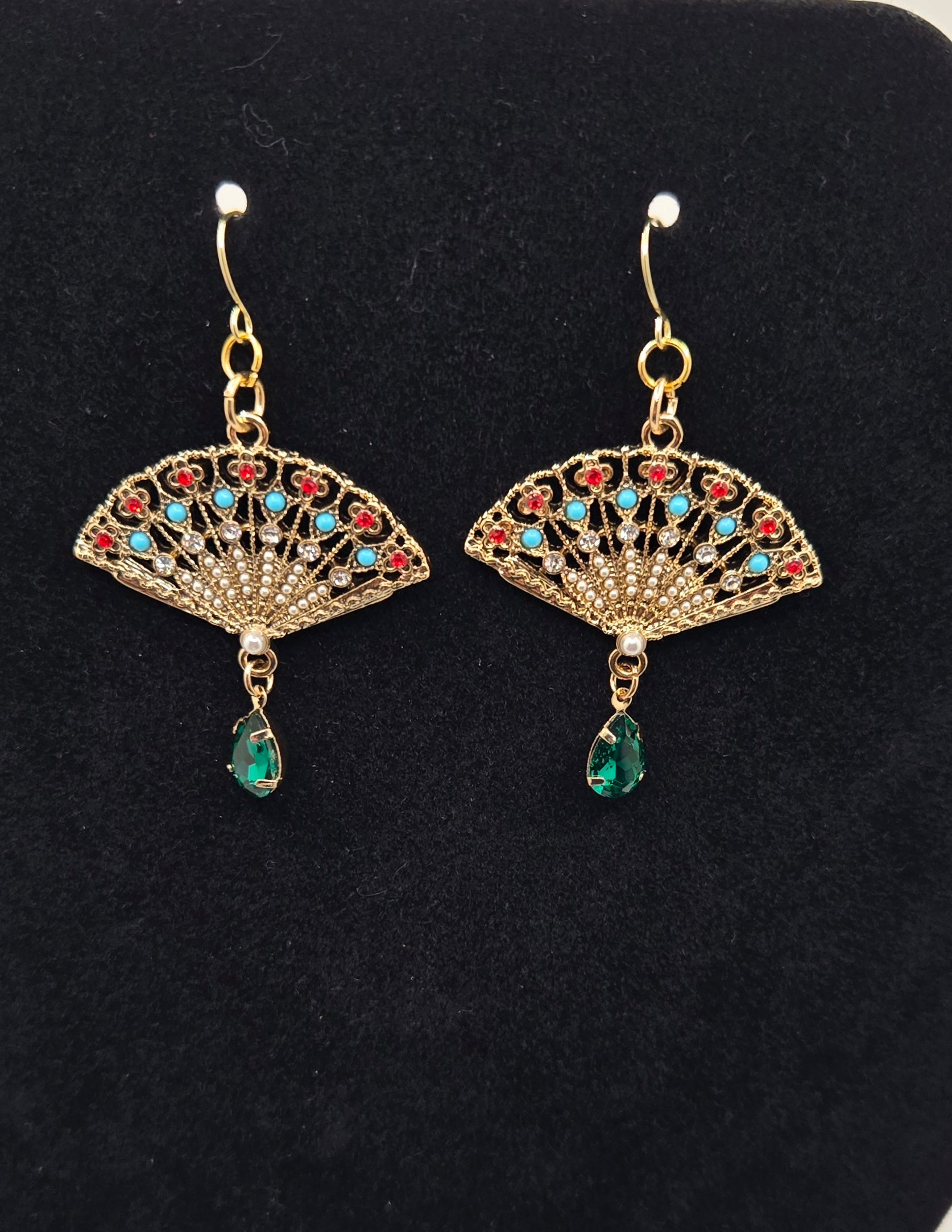 Beautiful Fan Earrings