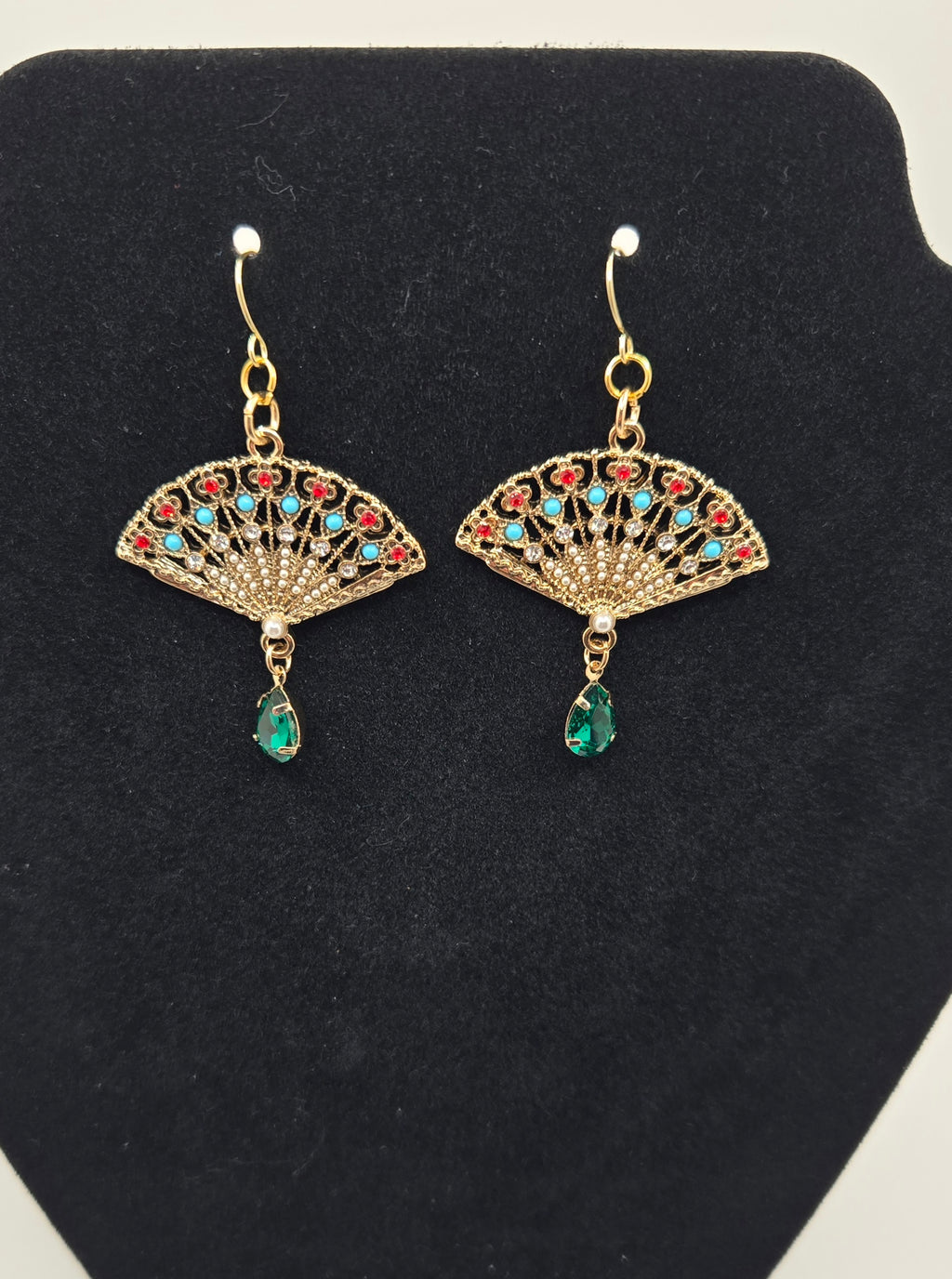 Beautiful Fan Earrings