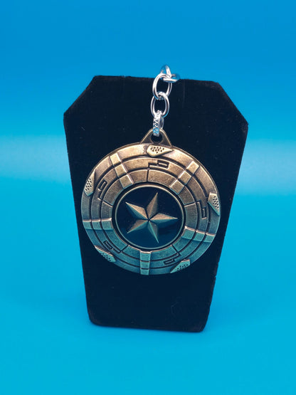 Zinc Alloy Keychain with Rotating Shield